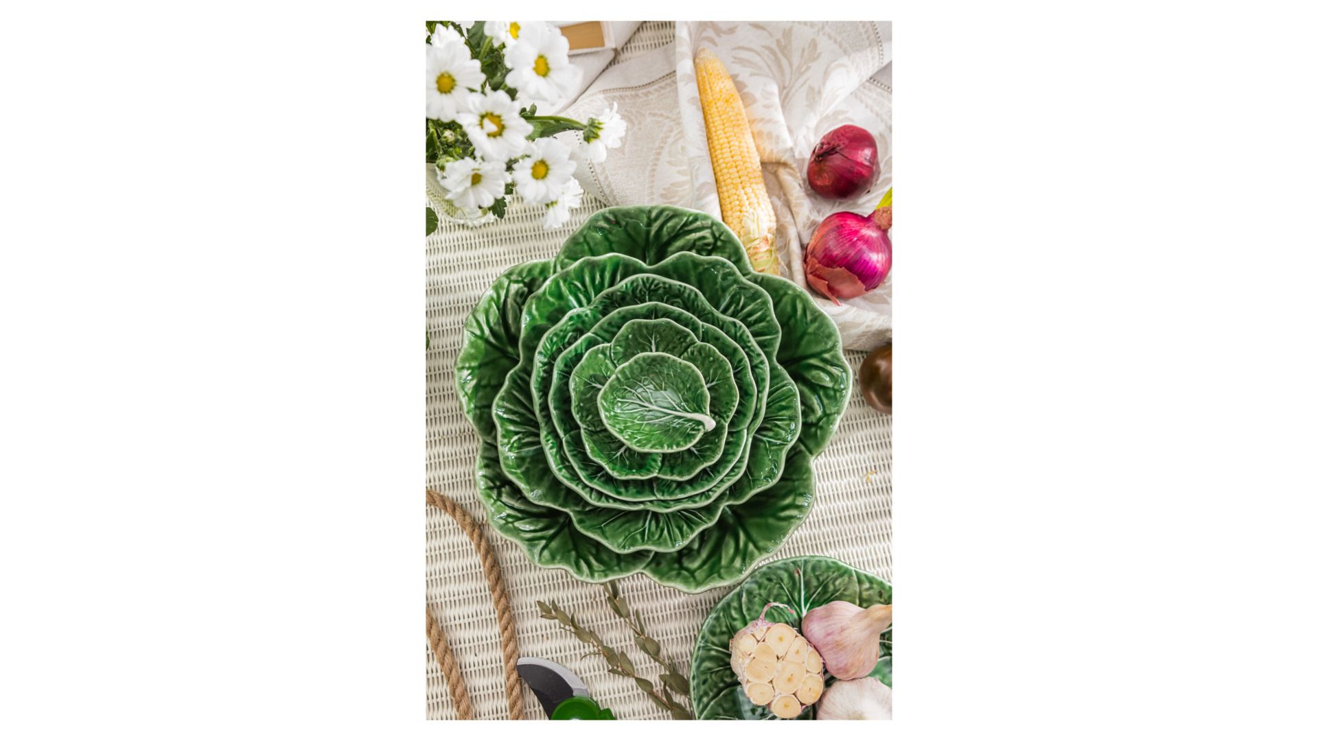 Салатник Bordallo Pinheiro Cabbage Medium Bowl 65000622