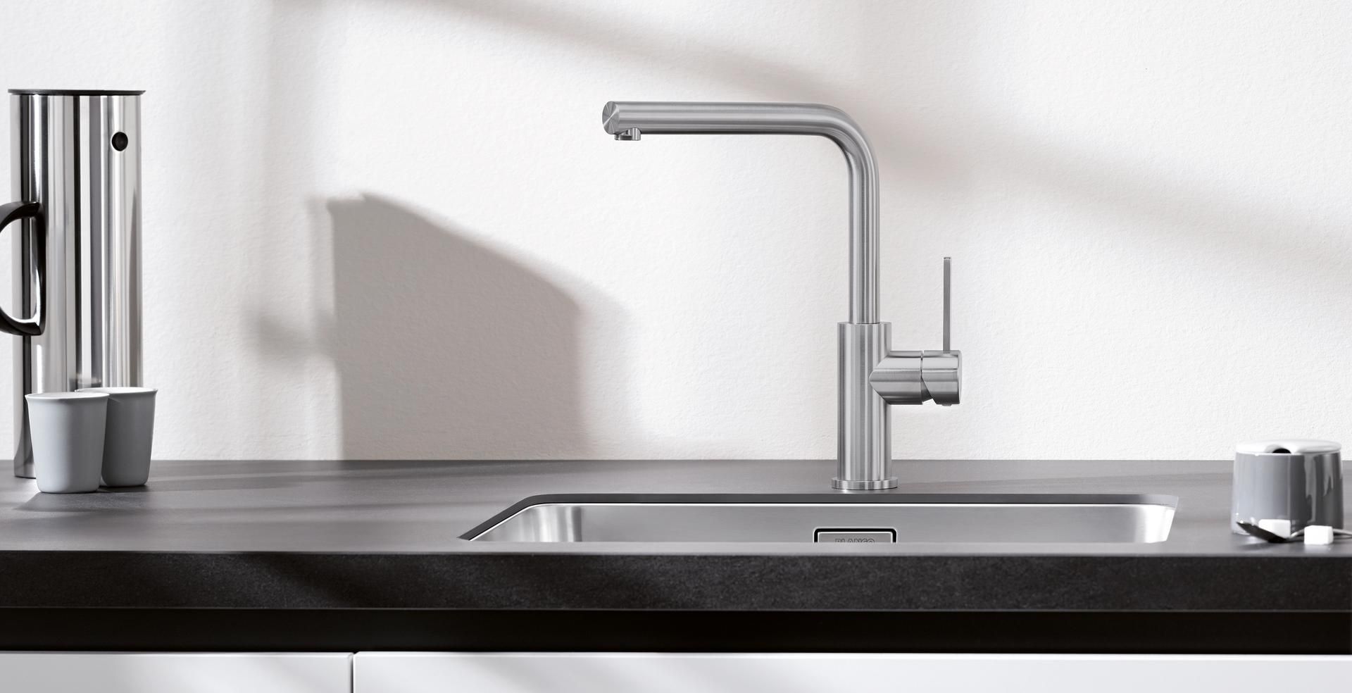 Кухонный смеситель Blanco Lanora Stainless Steel 523122