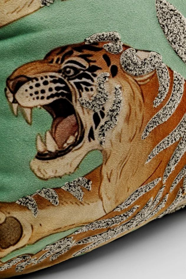 Подушка KARE Kissen Tiger Love Mint 57273