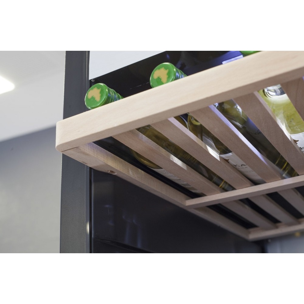 Винный шкаф Caso WineChef Pro 126-2D