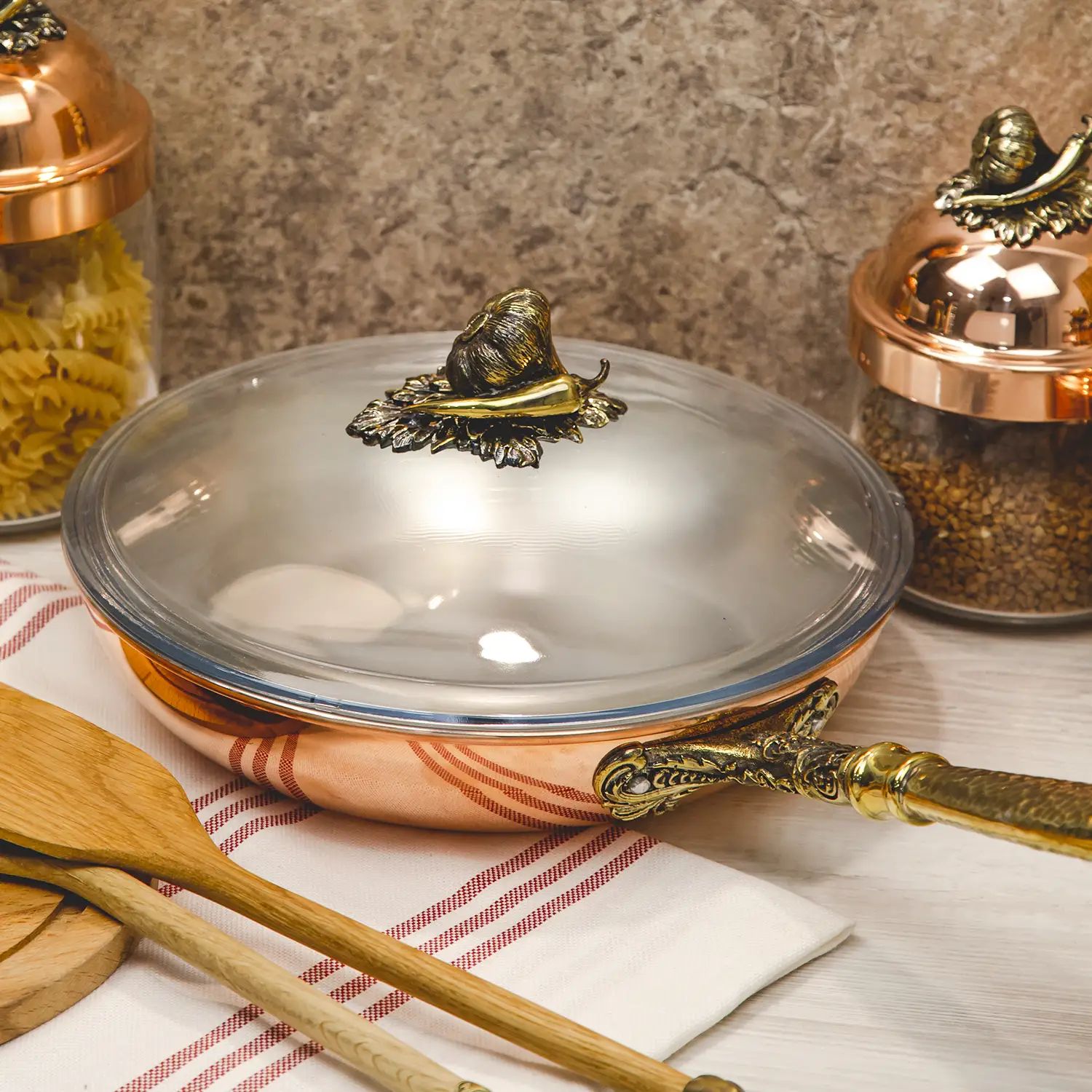 Сковорода с крышкой Кольчугинский Мельхиор KM111797