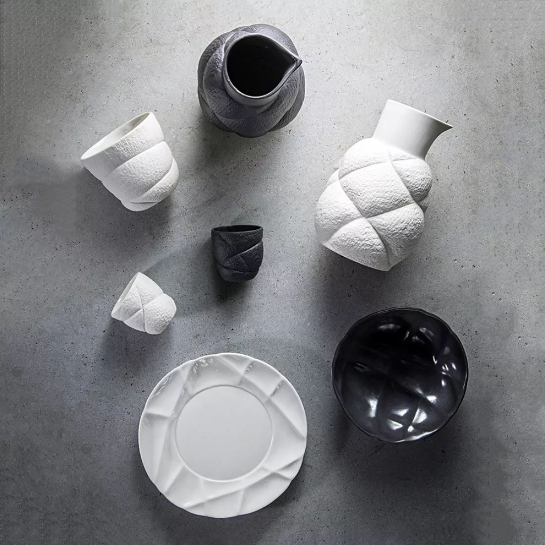 Тарелка обеденная Revol Succession White 650728