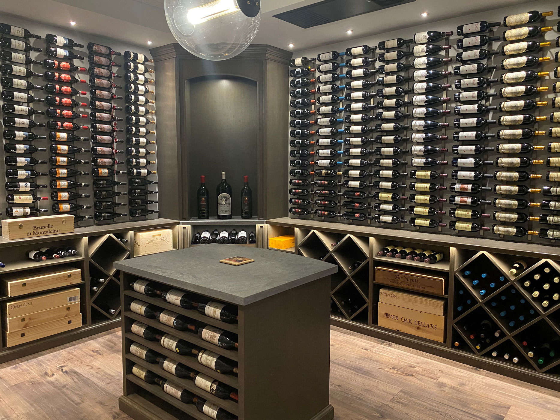 Настенный стеллаж на 12 бутылок DOVINI Single DOV652121