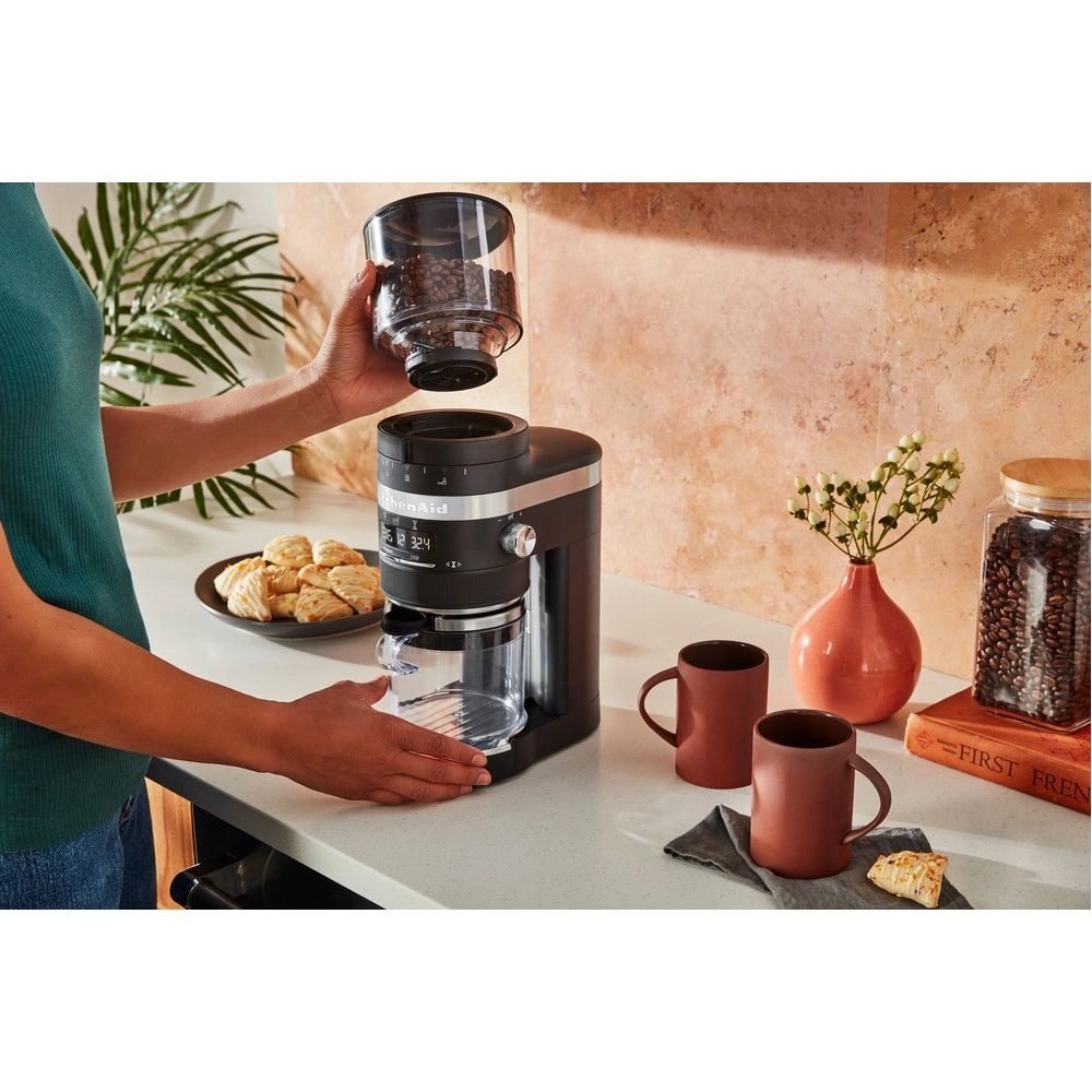 Кофемолка KitchenAid Artisan 5KCG8433EBM