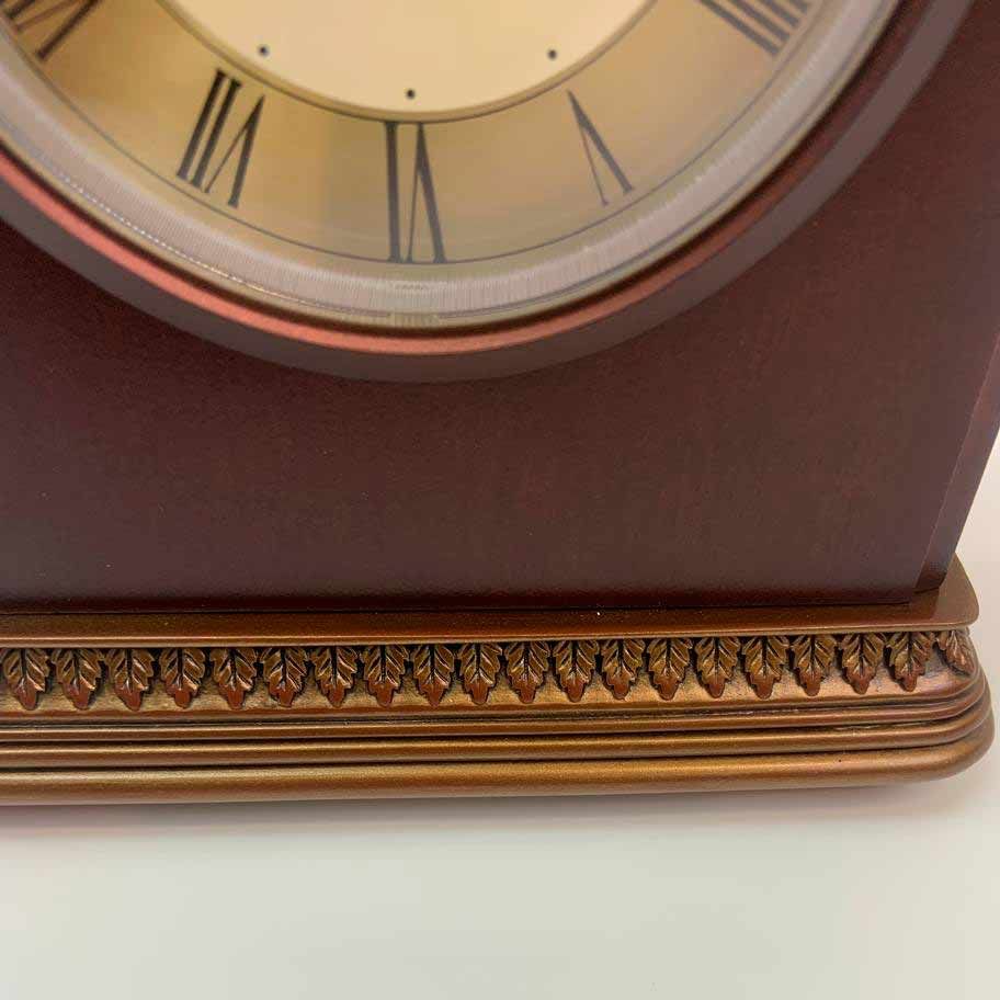 Настольные часы Seiko Quartz Table Clock QXE018B