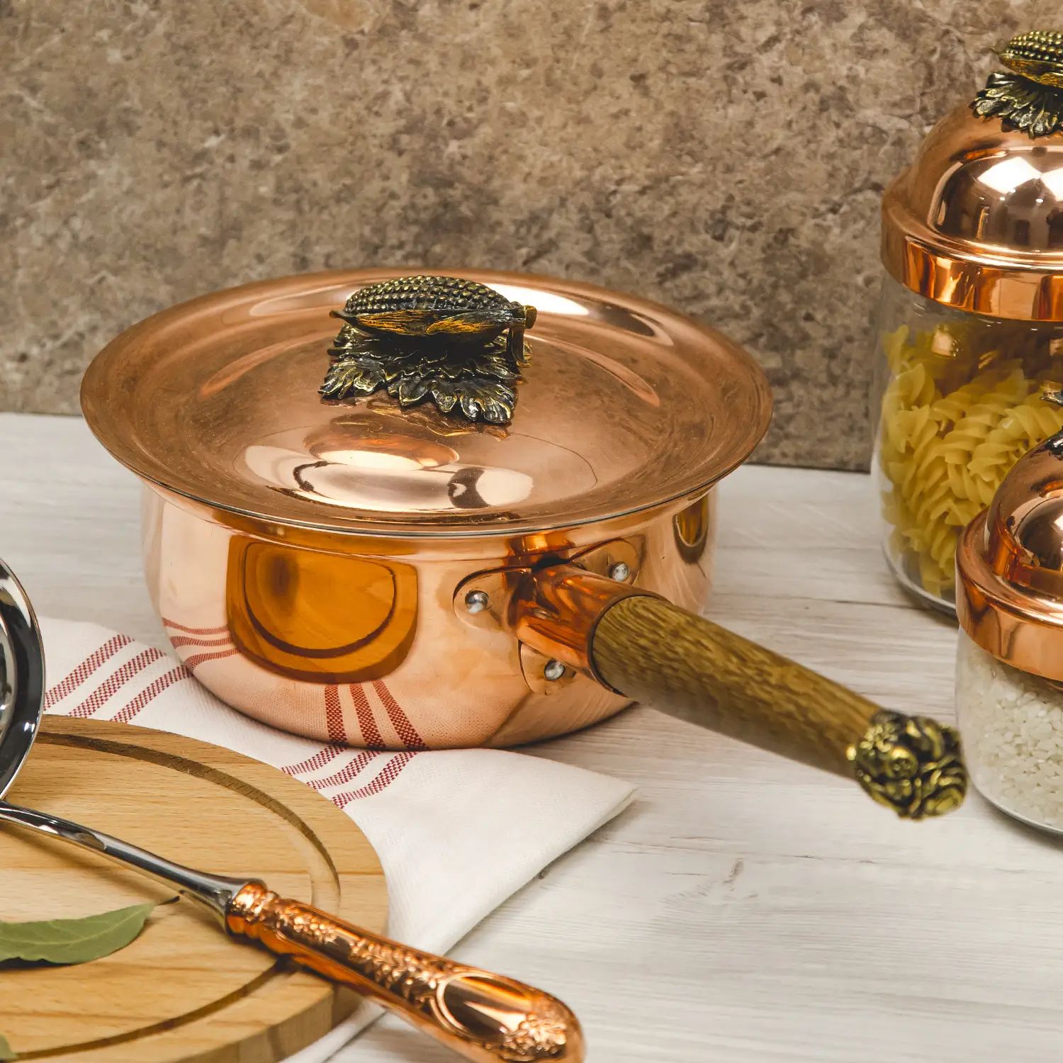 Ковш с крышкой Кольчугинский Мельхиор KM111767