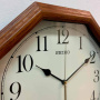 Настенные часы Seiko Quartz Wall Clock QXA529B. фото 8