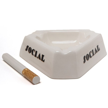 Фигурка Seletti Social Smoker 11052