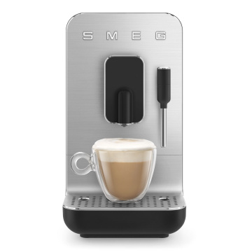 Кофемашина автоматическая Smeg Macchina da Caffè Automatica Nero BCC12BLMEU