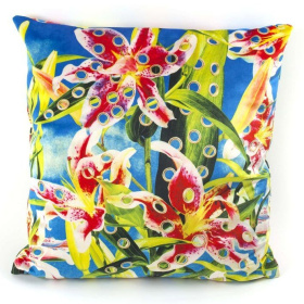 Подушка Seletti Cushion Flower With Holes With Plume Padding 02310